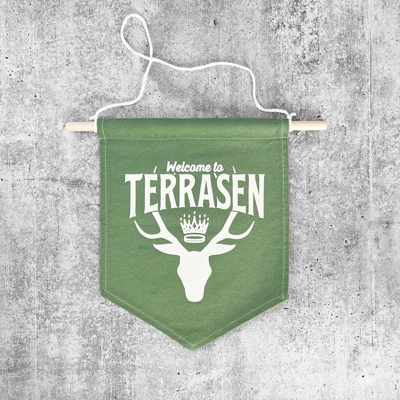 TERRASEN Colorful Hand Dyed Pin Banner