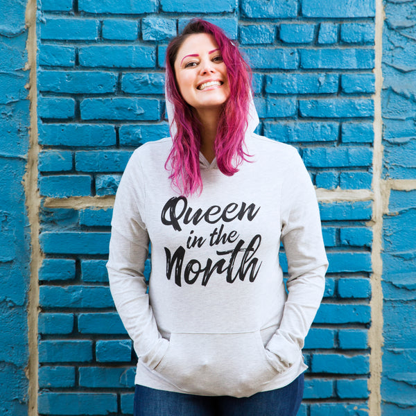 QUEEN IN THE NORTH Eco-Jersey™ Hooded Pullover