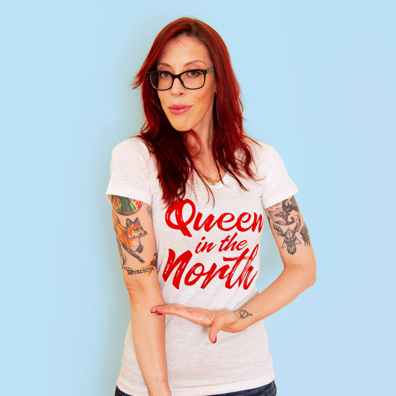 QUEEN IN THE NORTH Women/Junior Fitted T-Shirt